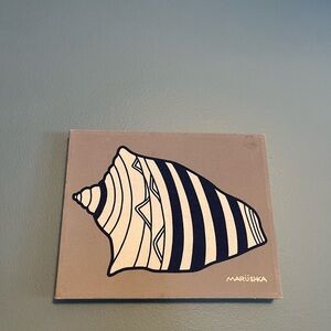Marüshka Seashell Canvas Art